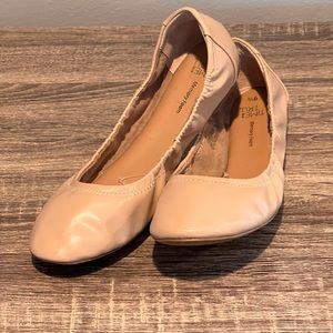 Brand New Time & Tru Women’s Scrunch Ballet Flats